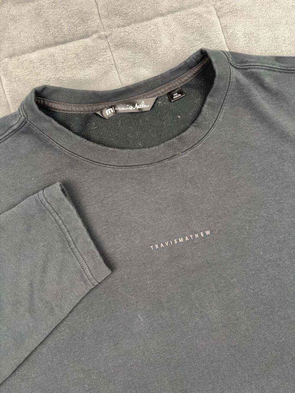 TravisMathew Men's Long Sleeve Crewneck Sweatshirt Black Size XXL
